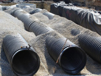 Pemasangan HDPE corrugated drainage pipes