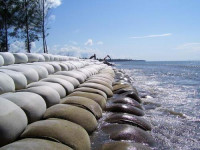 Geobag dapat menahan gerakan air.